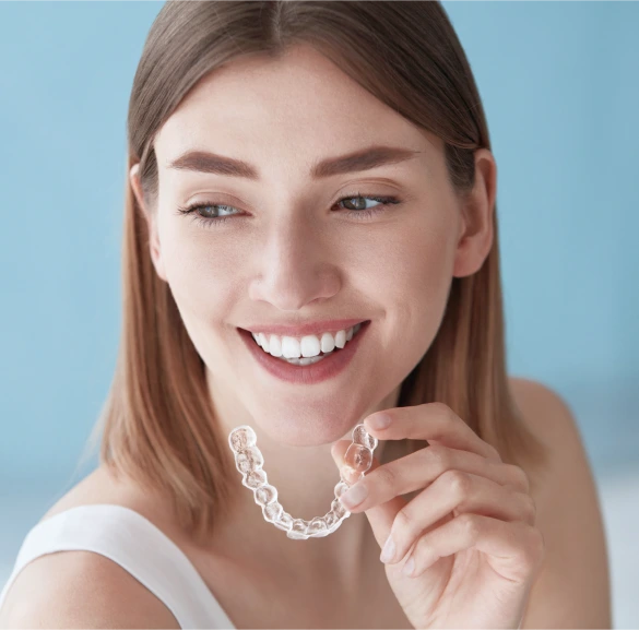 Benefits of Invisalign Aligners Banner